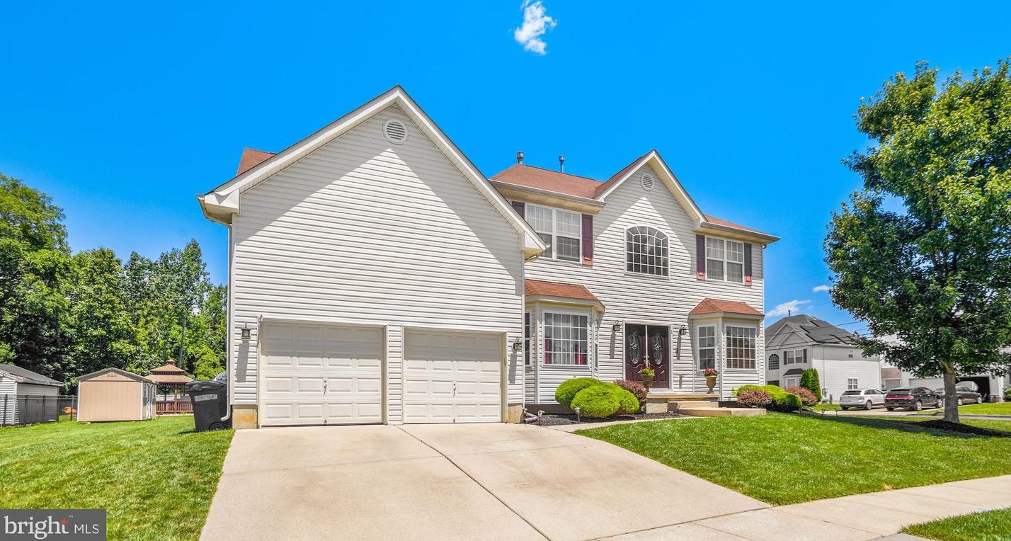 1 Kindle Ct, Clayton, NJ 08312-2158
