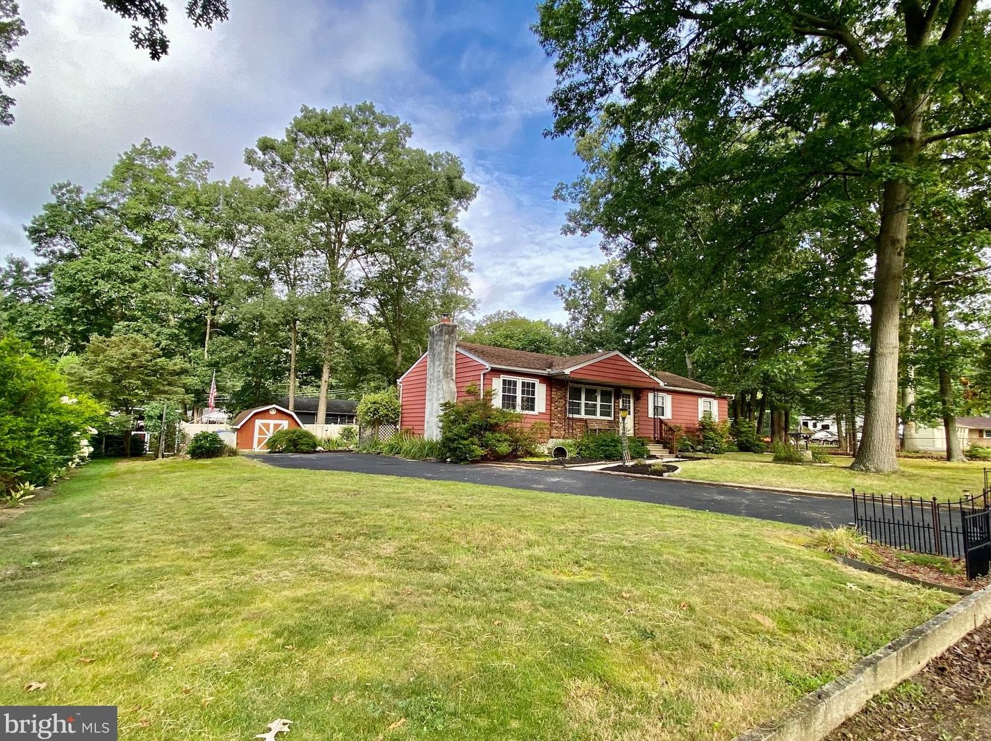 2826 Friendship St, Vineland, NJ 08360-1719