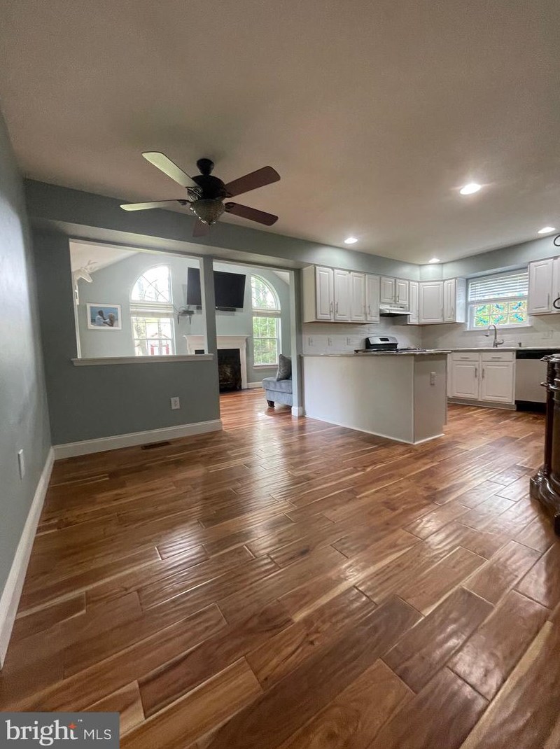 505 Spruce St, Aura NJ 08028-3346 exterior