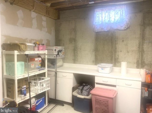 751 Elmhurst Pl, Aura NJ  08028-3013 exterior