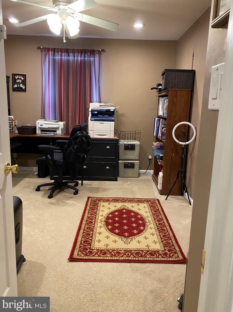 751 Elmhurst Pl, Aura NJ  08028-3013 exterior