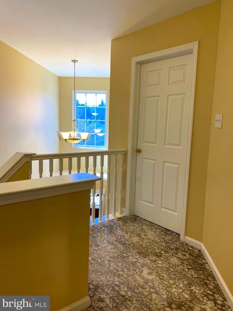 751 Elmhurst Pl, Aura NJ  08028-3013 exterior