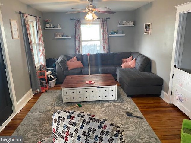 812 Tatum St, West Deptford, NJ 08096