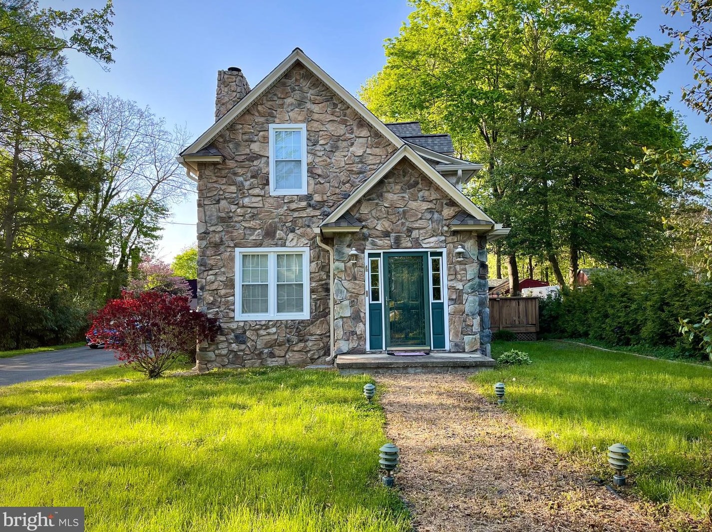 4 Columbia Ave, Newfield, NJ 08344