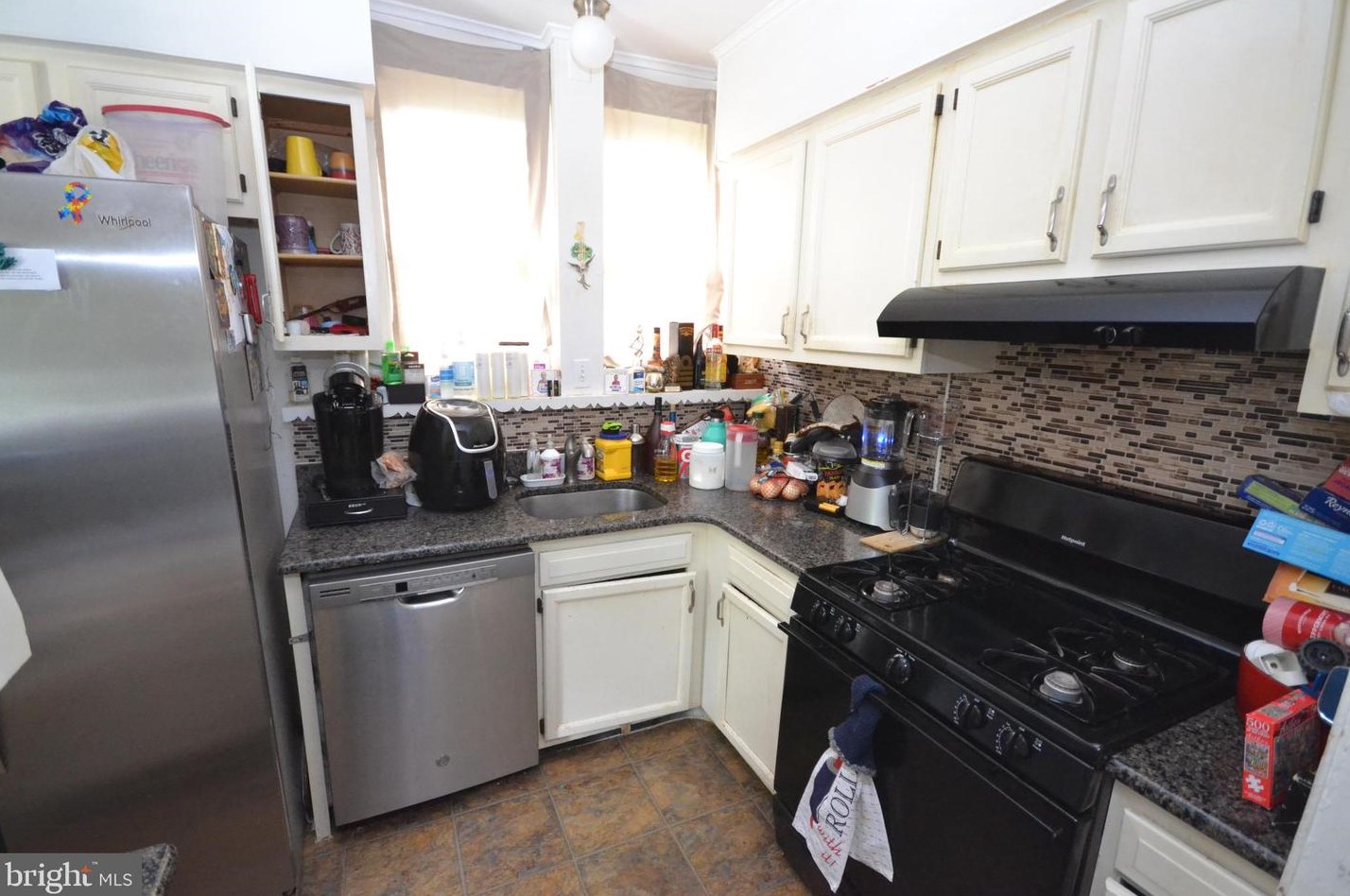 225 E Holly Ave, Pitman, NJ 08071