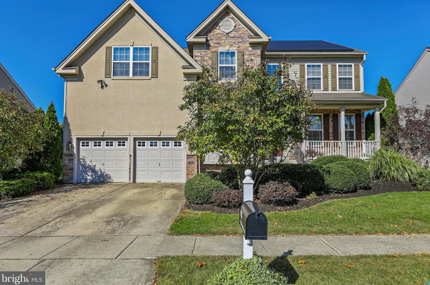 905 Canterbury Dr, Harrison Township, NJ 08062