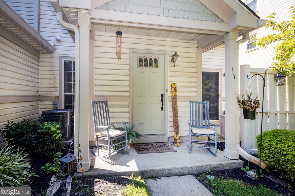 504 Steeplechase Ct, West Deptford, NJ 08096