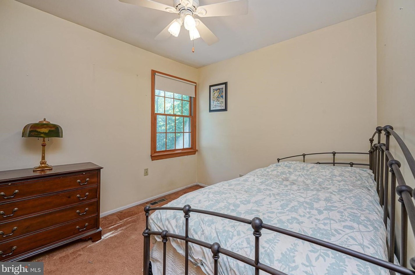 12 Hardwood Ct, Aura NJ 08028-9635 exterior