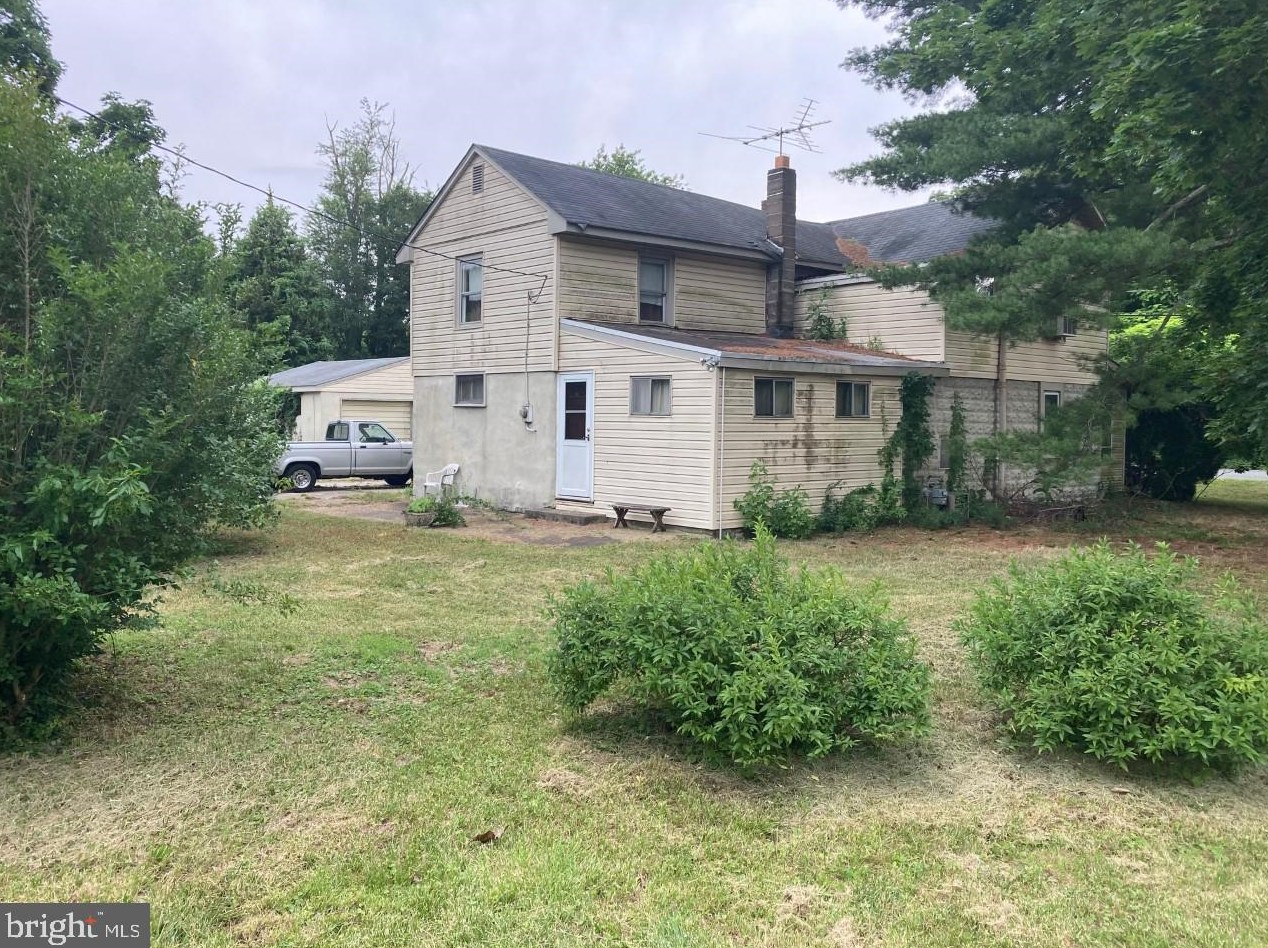 121 Peace Ln, Aura, NJ 08028-3222