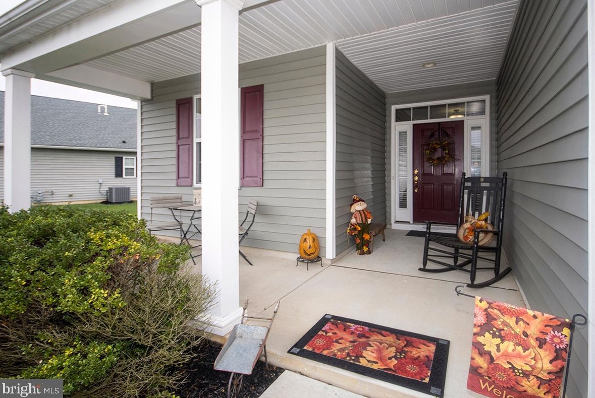 26 Dehart Ave, Clayton, NJ 08312-2452