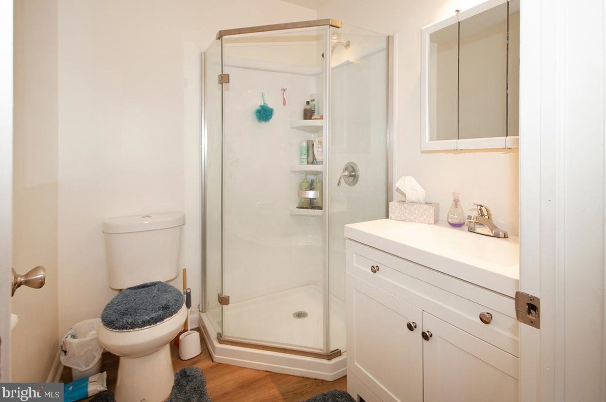 316 Swarthmore Rd, Aura, NJ 08028