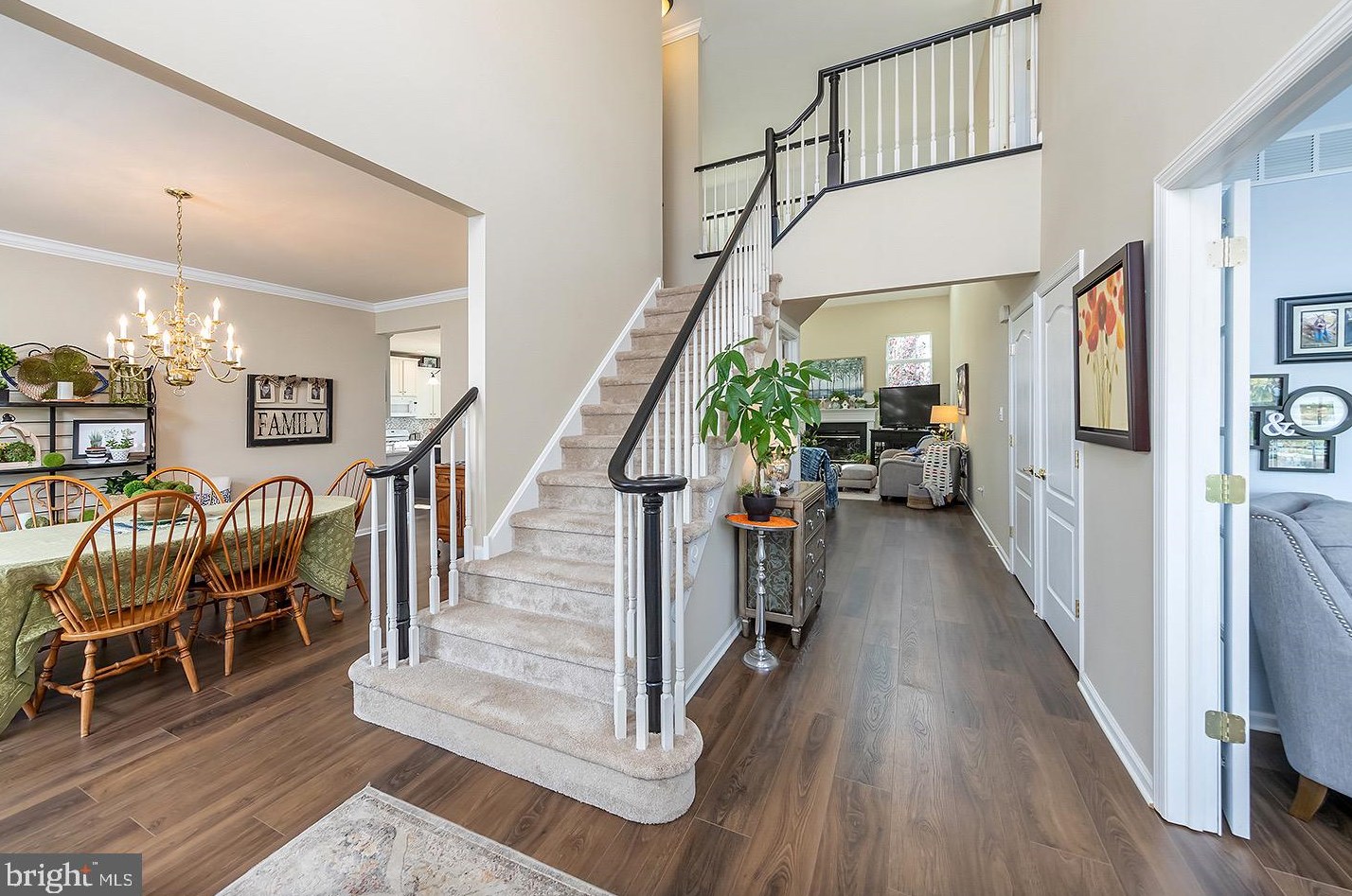 21 Curtmantle Rd, Mickleton, NJ 08056-1263