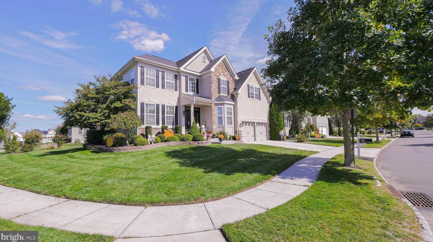 705 Chelsea Rd, Harrison Township, NJ 08062