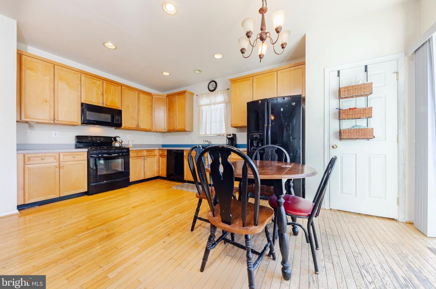 225 Juniper Ln, Auburn, NJ 08085