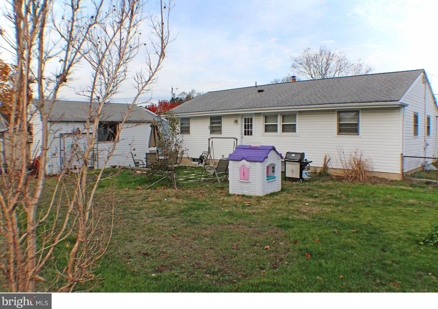 605 Shaw Ave, Aura, NJ 08028