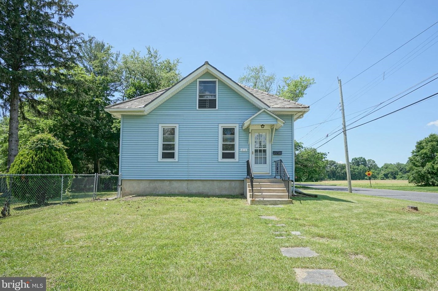 414 Cornell Rd, Aura, NJ 08028-1507