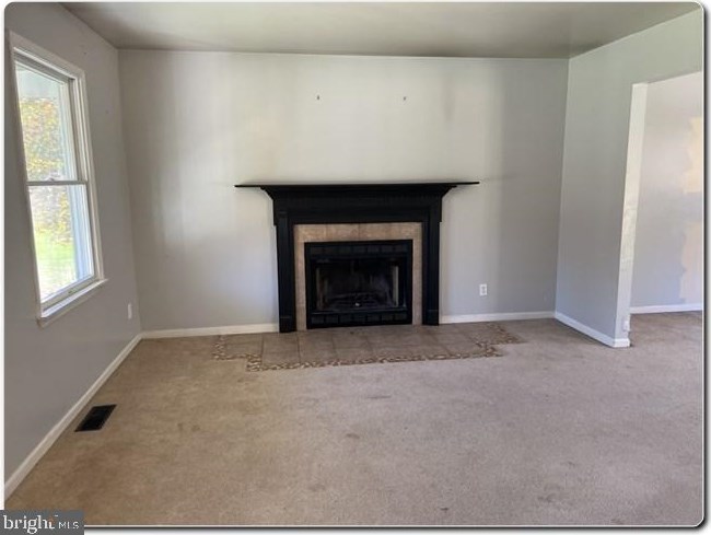 4465 Lake Rd, Newfield, NJ 08344