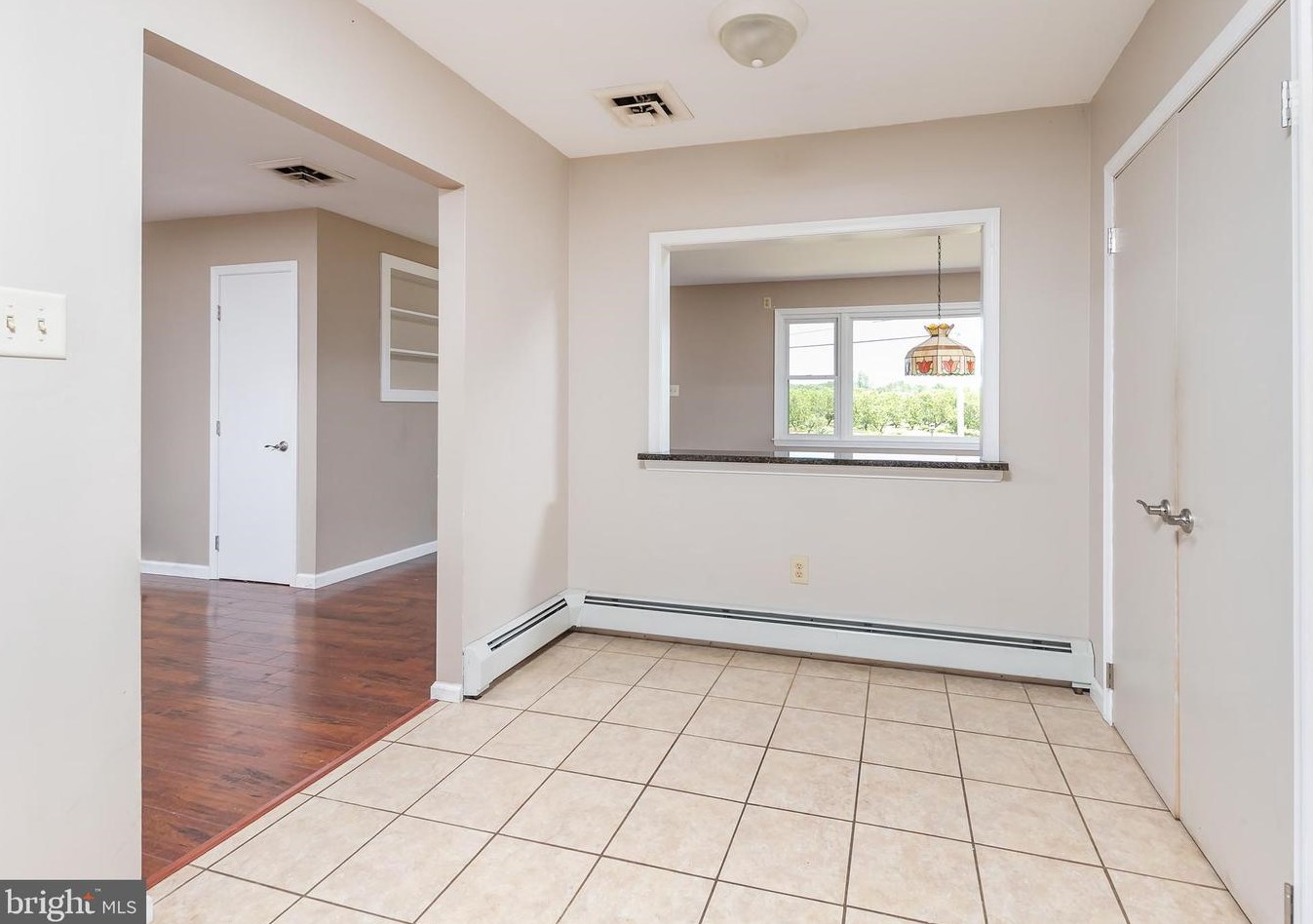 708 Aura Rd, Aura NJ  08028-3422 exterior