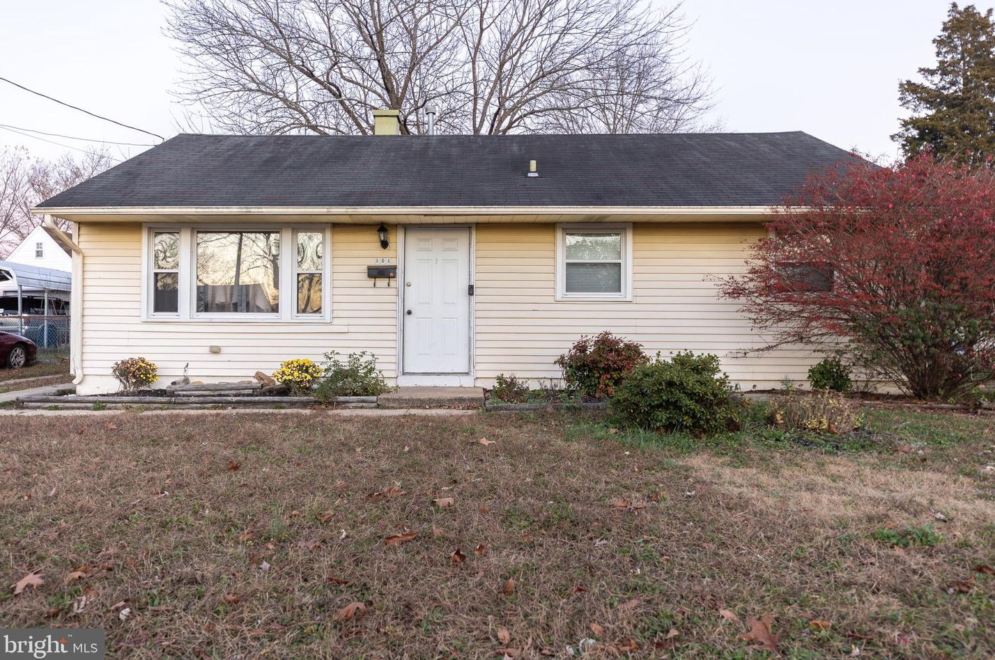 101 James Pl, Clayton, NJ 08312