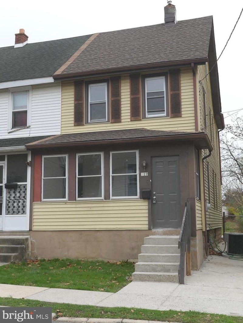 319 High St, West Deptford, NJ 08093