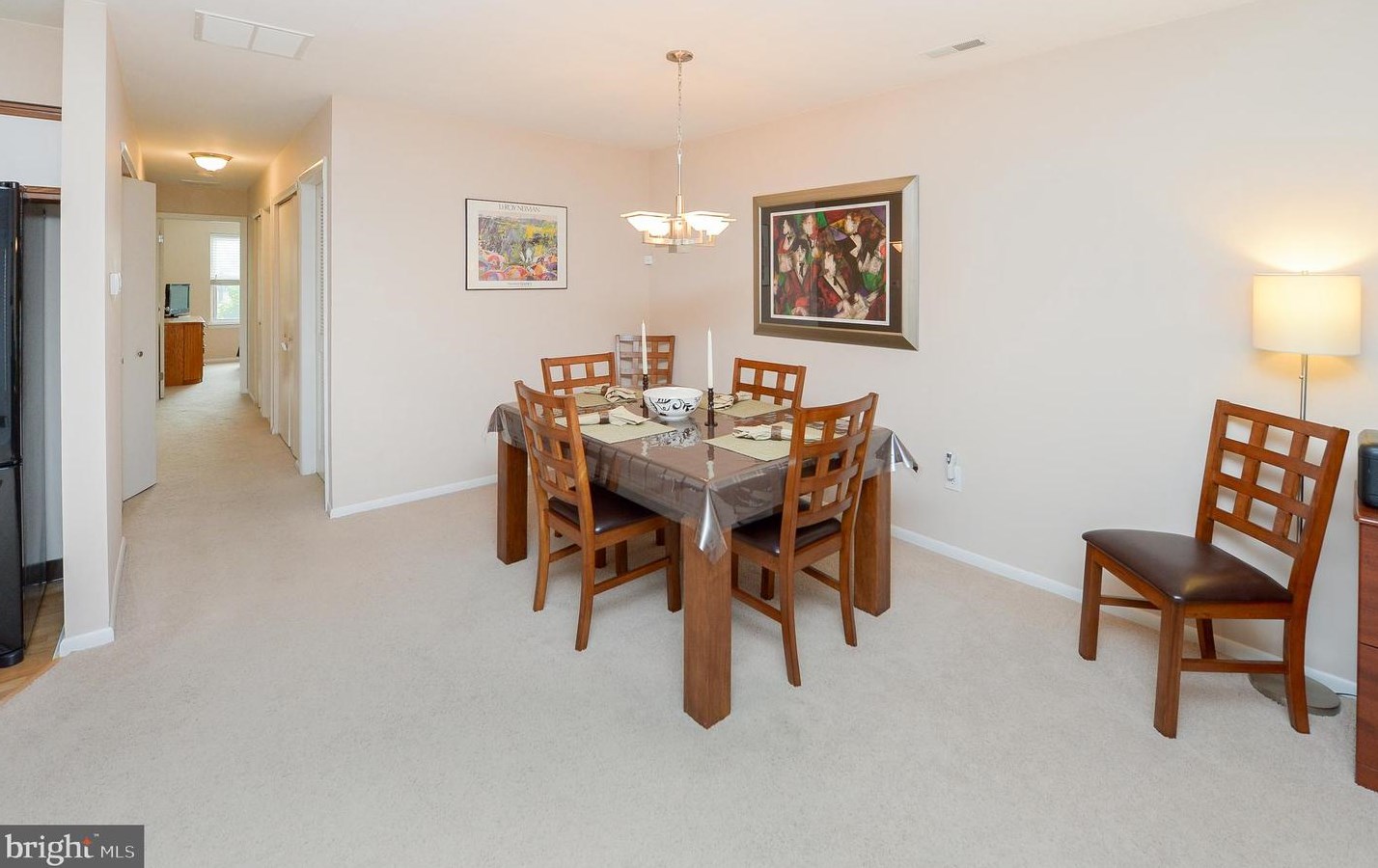 89 Yellowwood Ct, Aura NJ 08028-2812 exterior