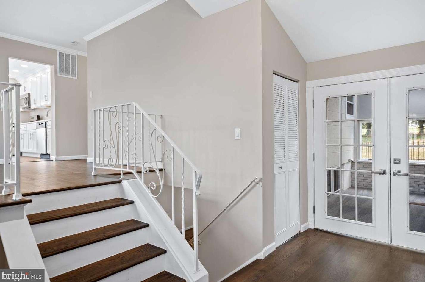 28 Deer Ct, Blenheim, NJ 08012