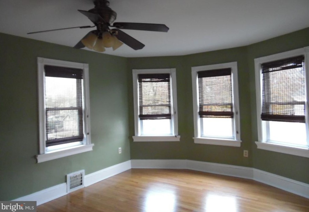 28 Highland Ter, Pitman NJ  08071-1567 exterior