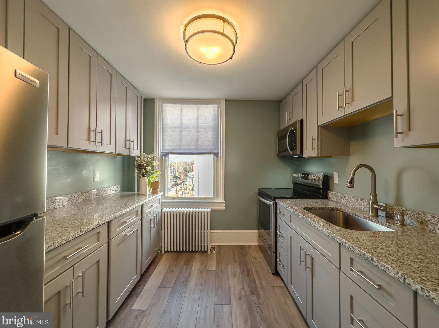35 S Main St #2, Harrison Township, NJ 08062