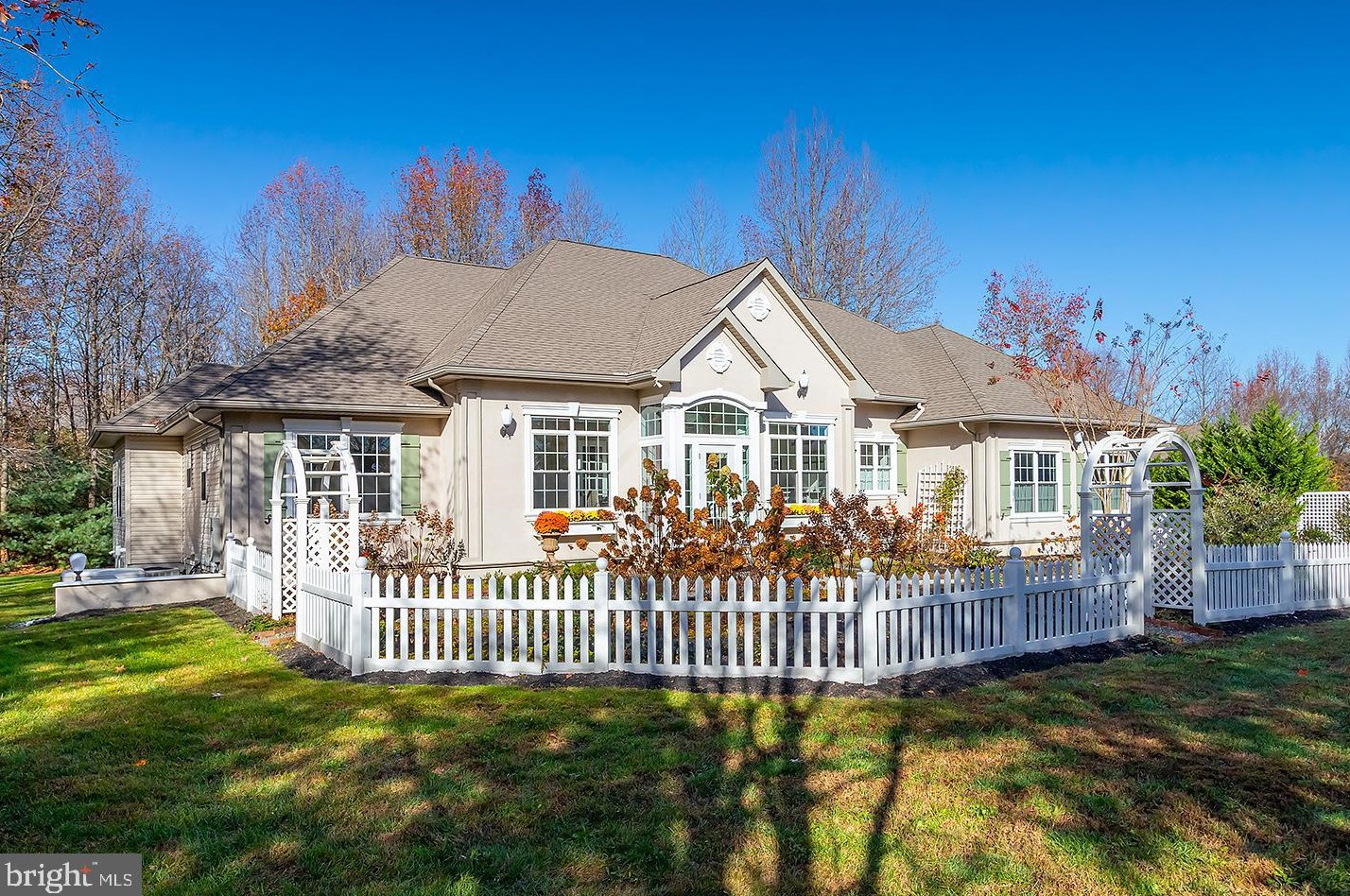 384 Richwood Rd, Harrison Township, NJ 08062