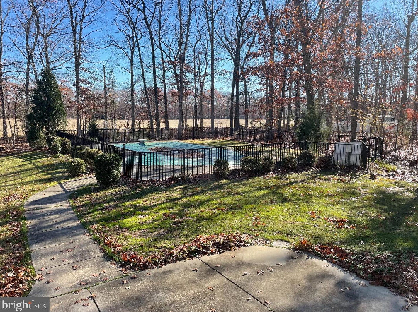 592 Forsythia Dr, Vineland NJ  08360-1801 exterior