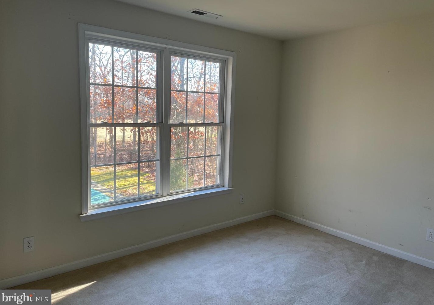 592 Forsythia Dr, Vineland NJ  08360-1801 exterior