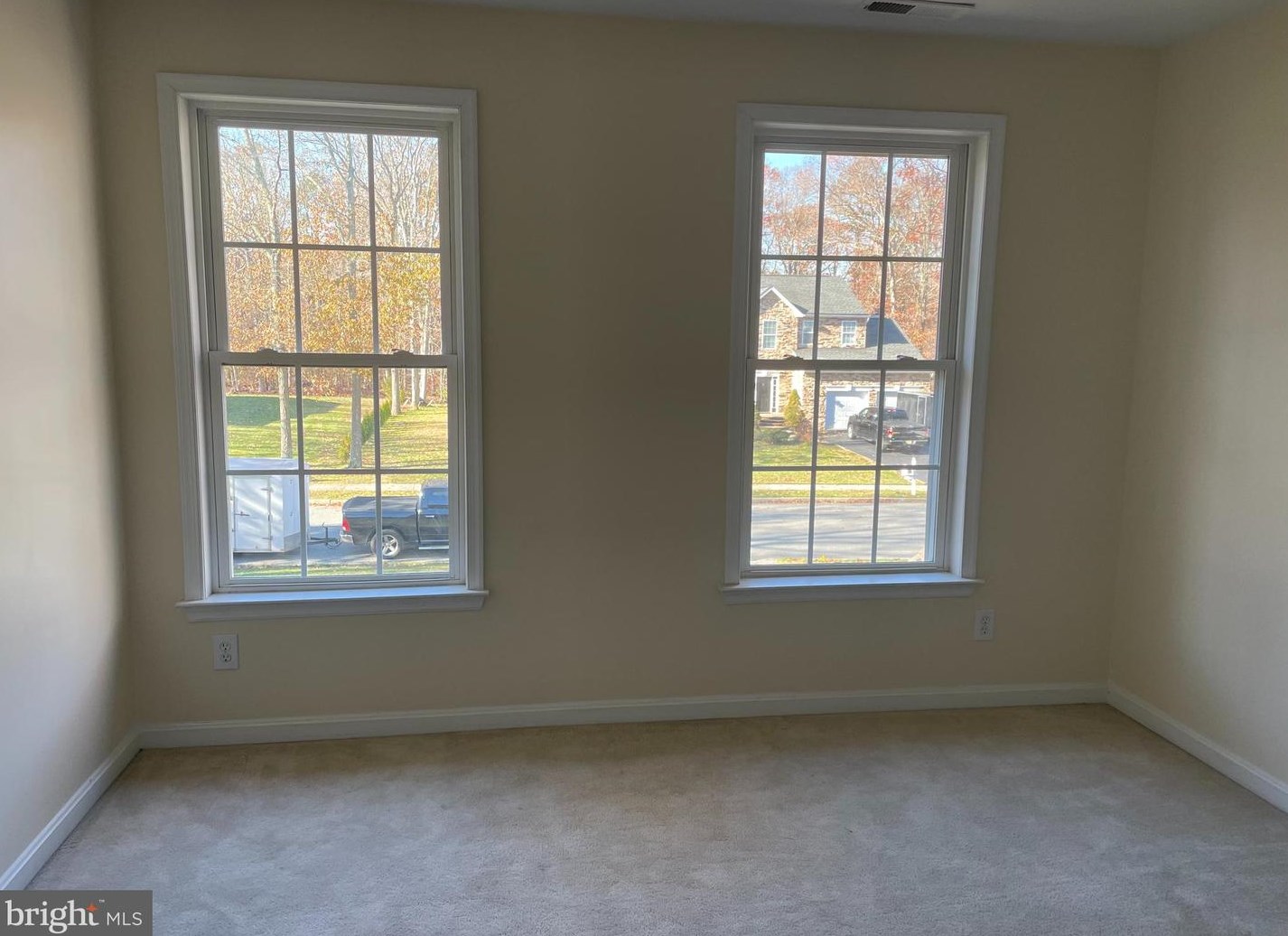 592 Forsythia Dr, Vineland NJ  08360-1801 exterior