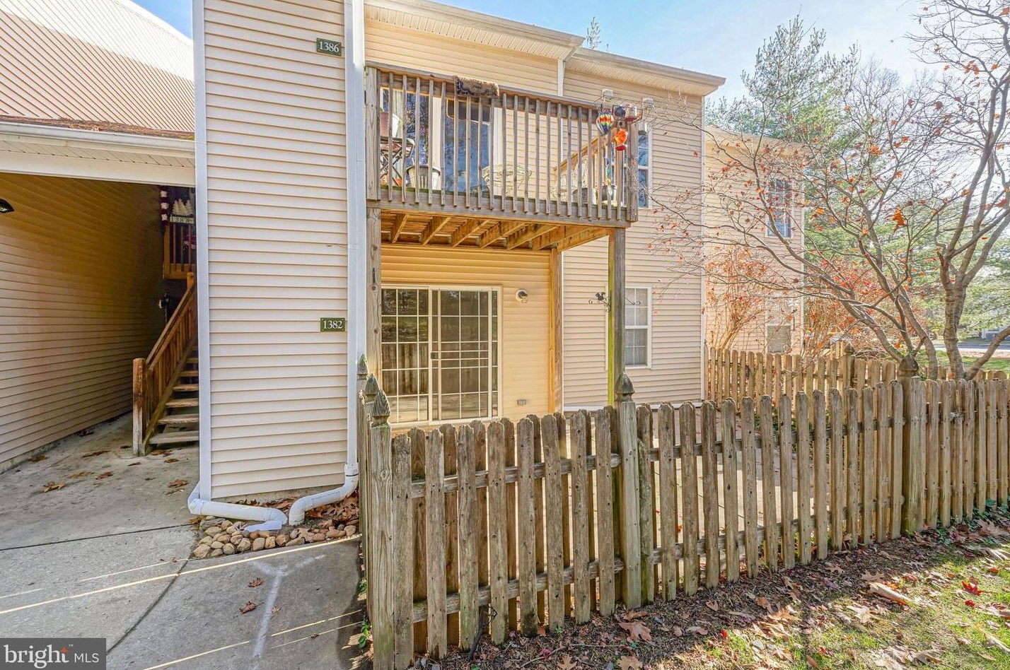 1382 Tristram Cir, West Deptford, NJ 08051
