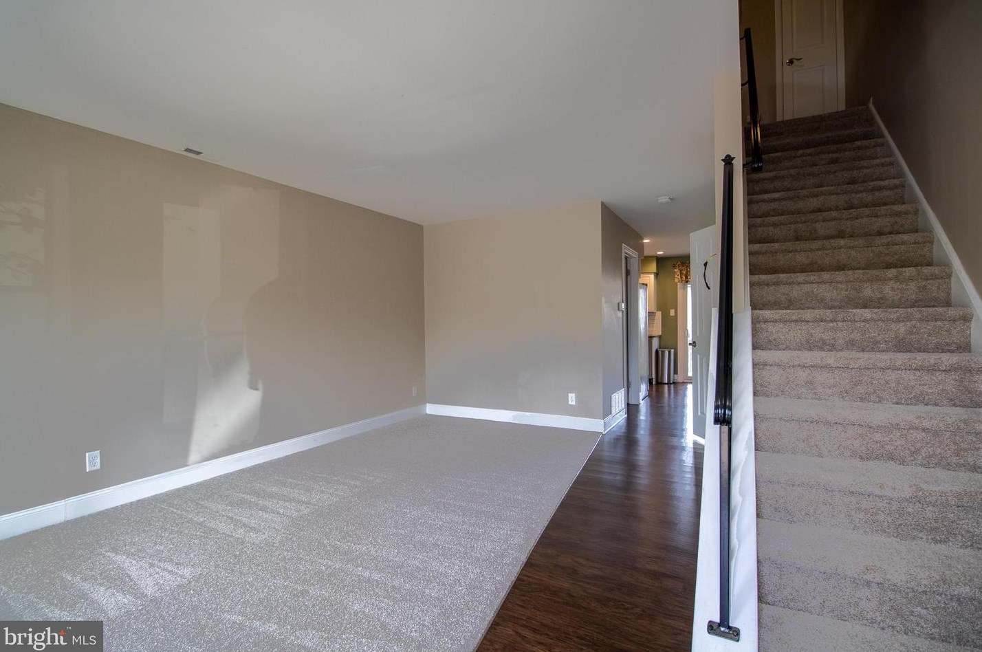 714 Garrison Ct, West Deptford, NJ 08051
