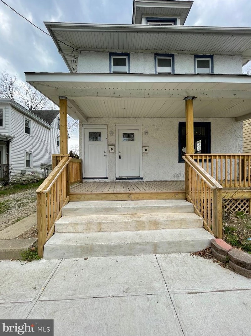 77 E Barber Ave #a, West Deptford, NJ 08096