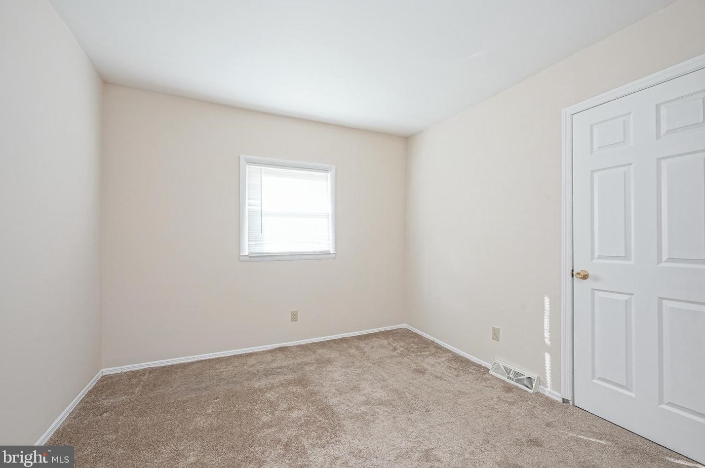 847 Little Mill Rd, Aura NJ  08343-4600 exterior