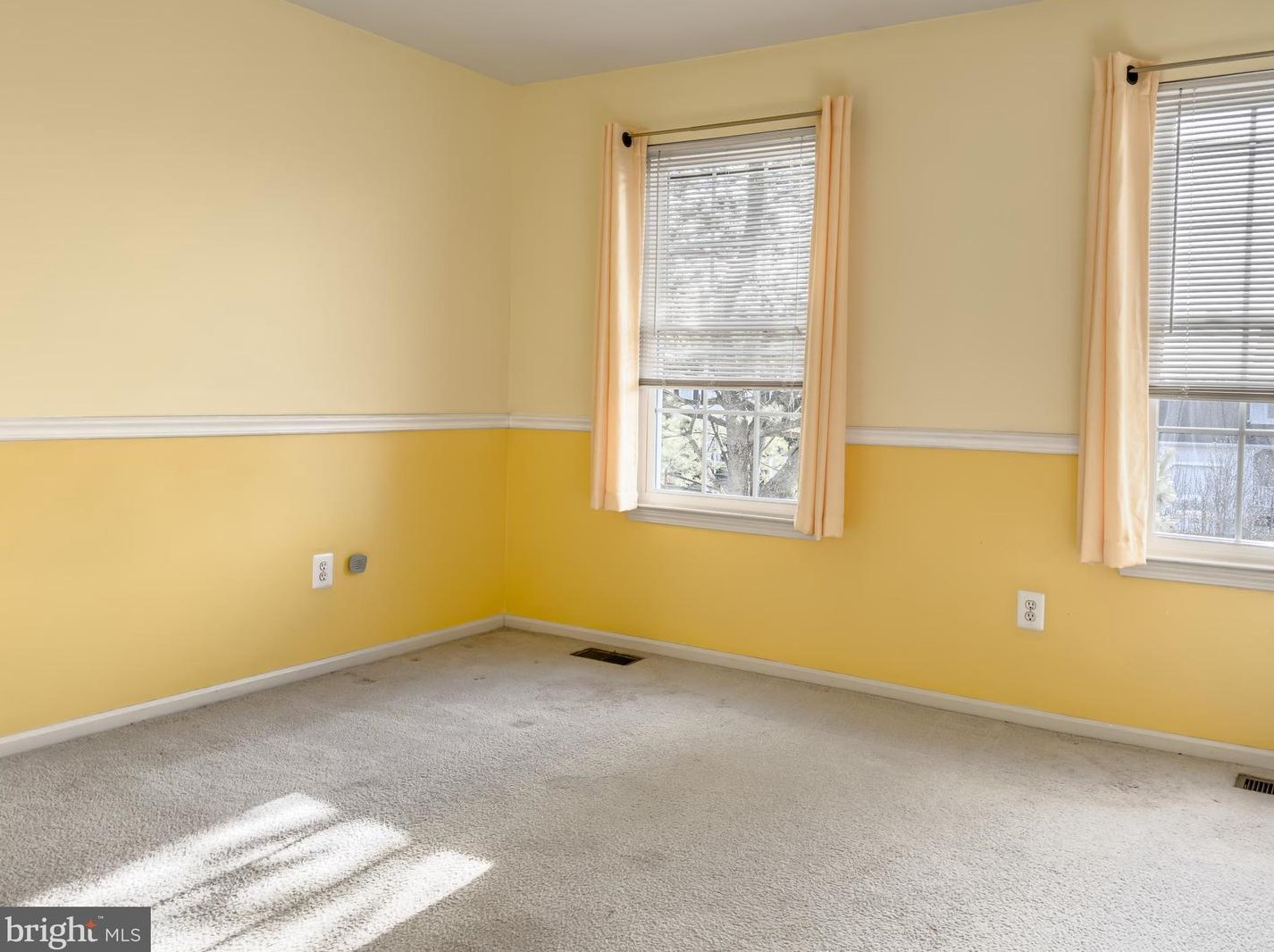 509 Ronald Ave, Aura NJ  08028-2068 exterior