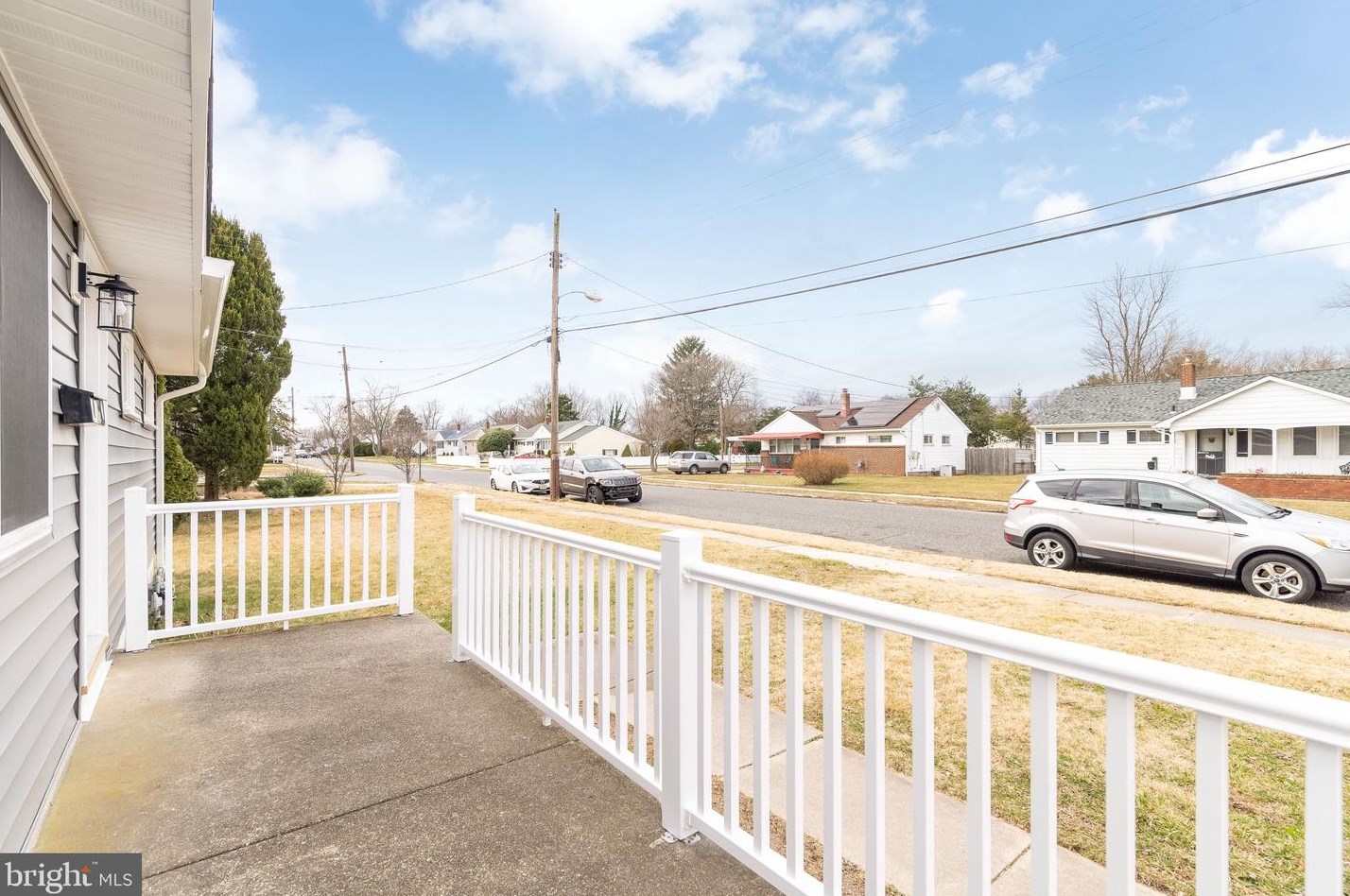 304 Pomona Ave, Aura NJ  08028-1415 exterior