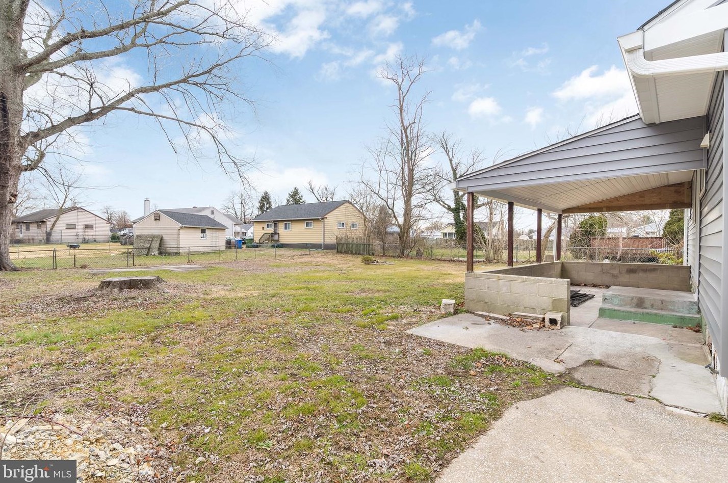 304 Pomona Ave, Aura NJ  08028-1415 exterior