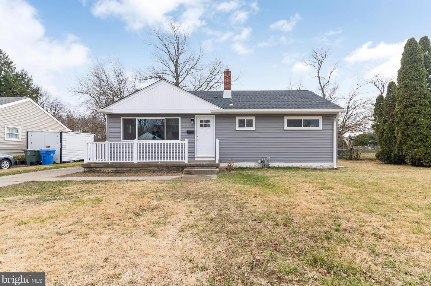 304 Pomona Ave, Aura NJ  08028-1415 exterior