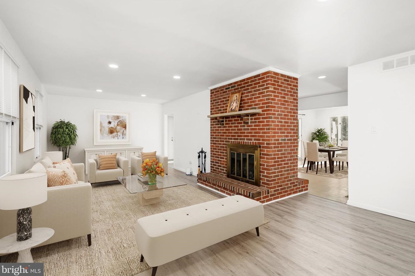 486 High St, Aura NJ  08028-2208 exterior