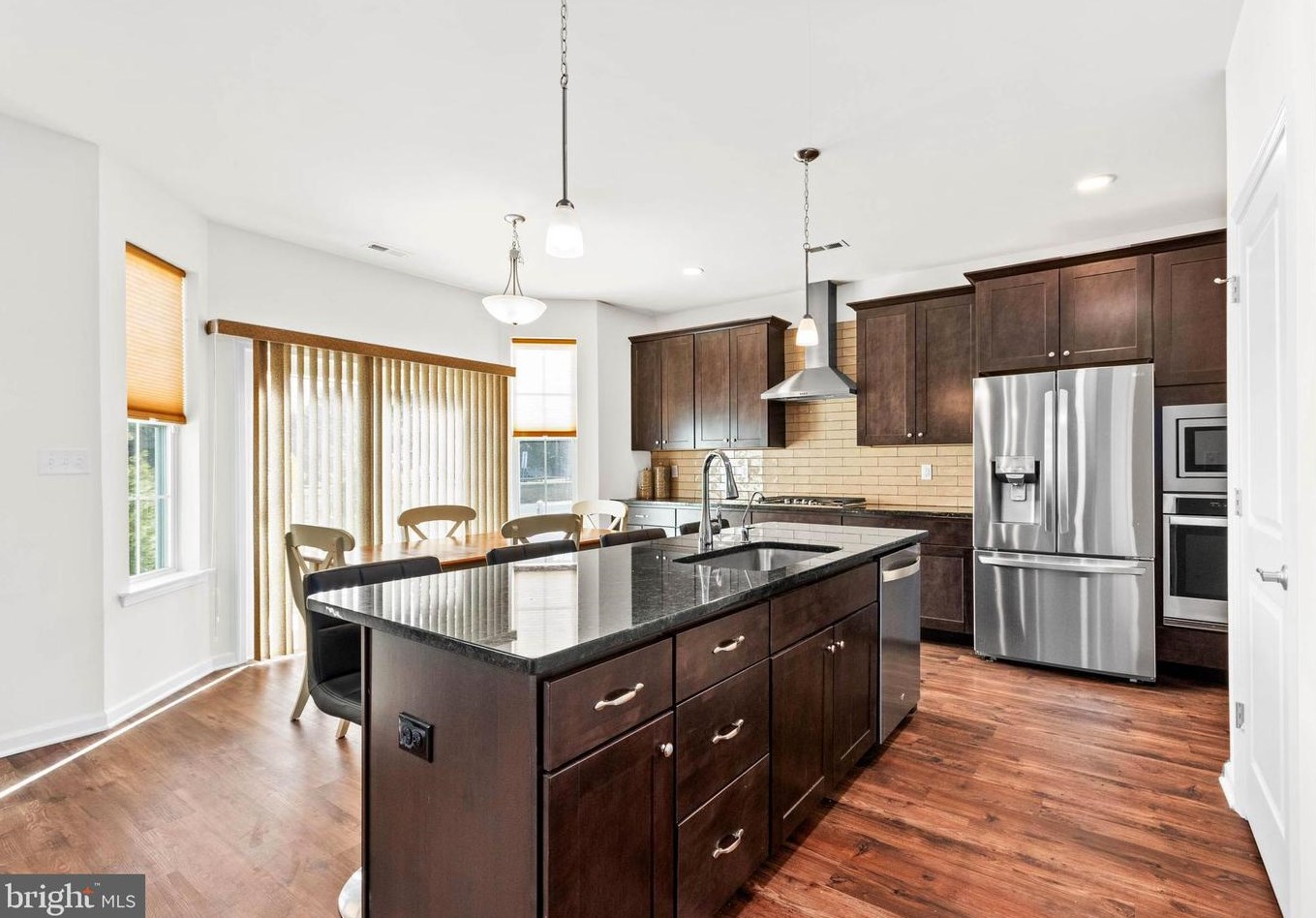 56 Thornwood Dr, Aura NJ  08028-3019 exterior