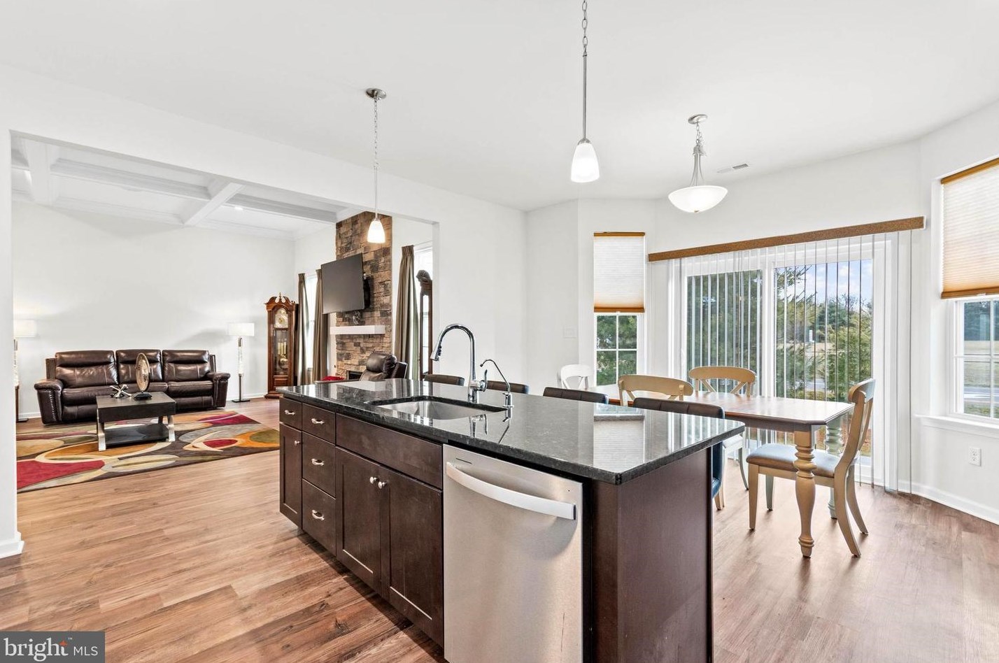 56 Thornwood Dr, Aura NJ  08028-3019 exterior