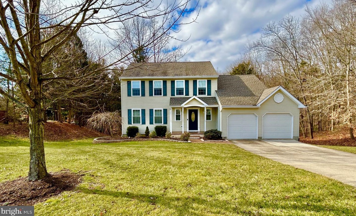 6 Banff Dr, Harrison Township, NJ 08062