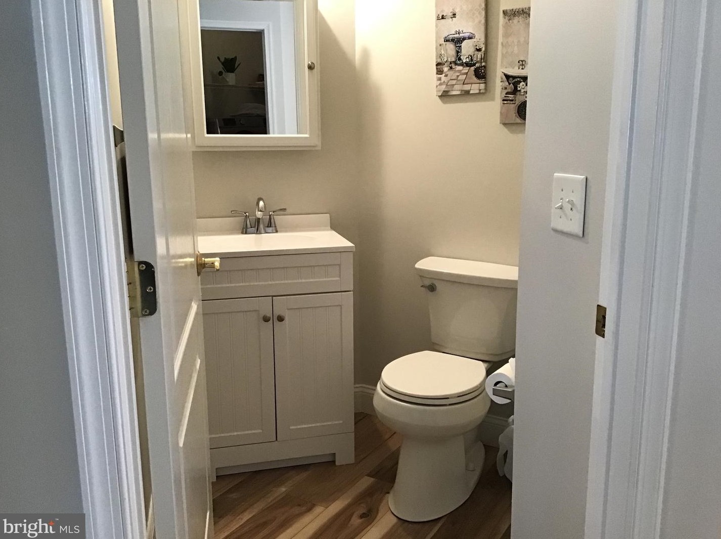 109 Heritage Loop, Aura NJ  08028-3281 exterior