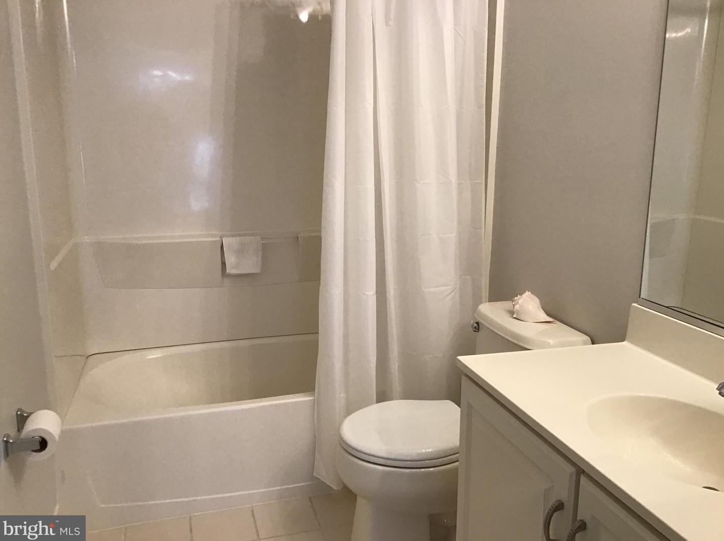 109 Heritage Loop, Aura NJ  08028-3281 exterior