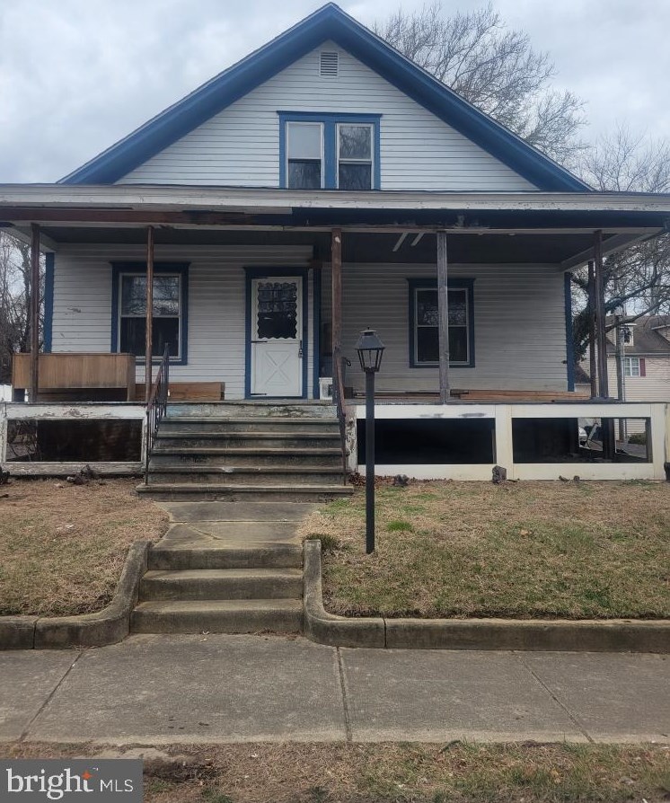 12 High St, Harrison Township, NJ 08062