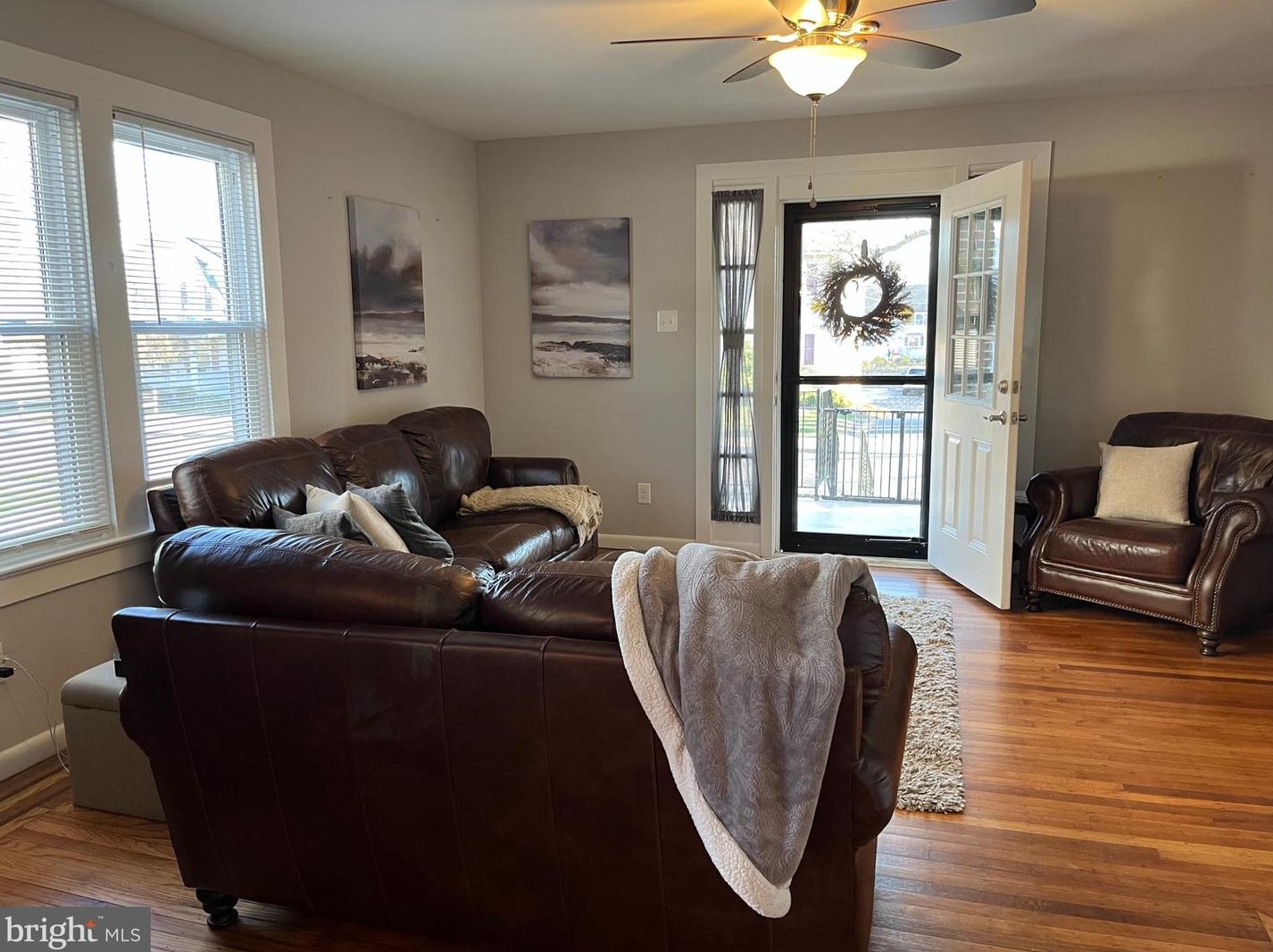 64 Linden Ave, Pitman, NJ 08071