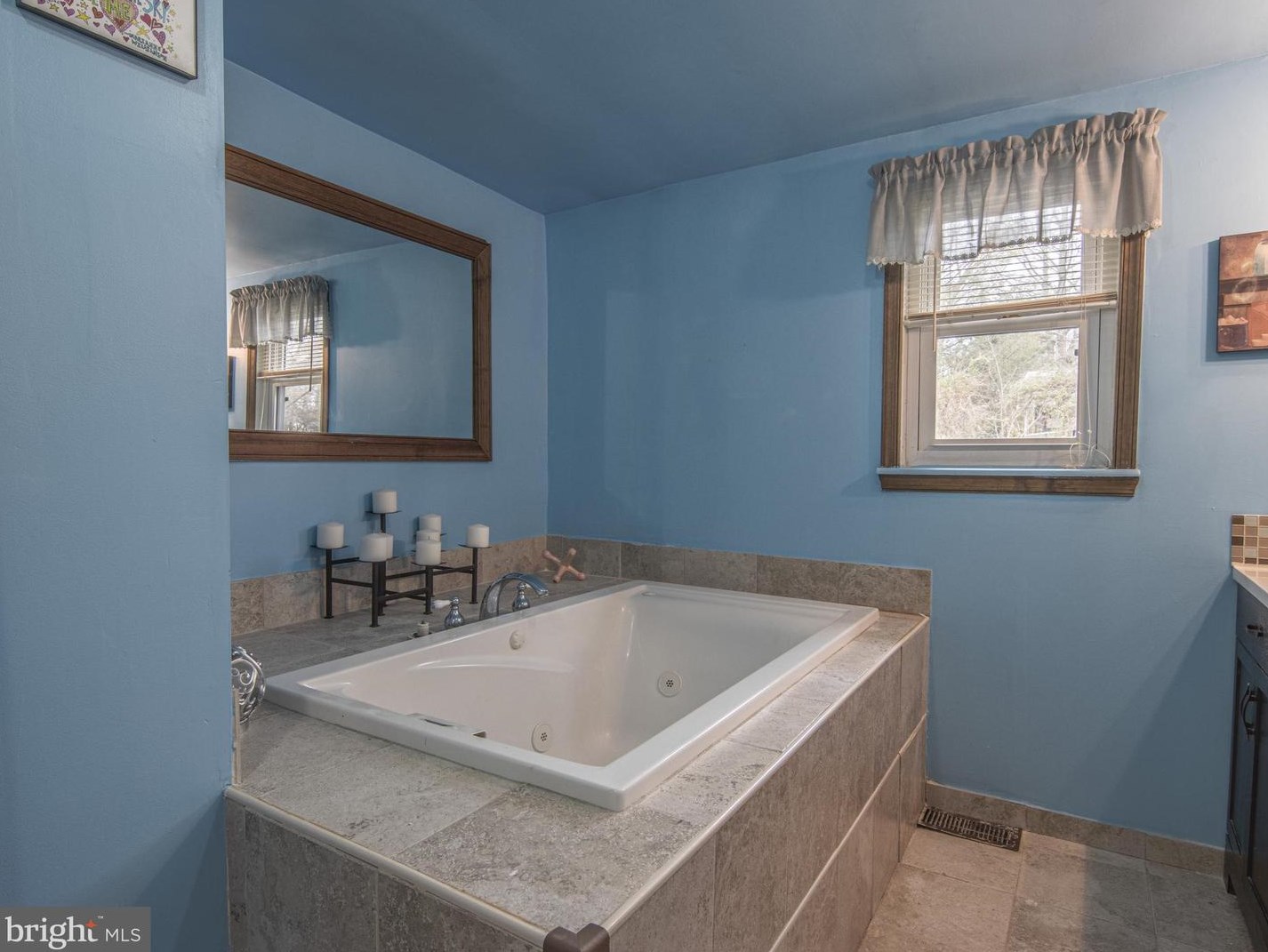 305 Wilson Ave, Aura NJ  08028-8350 exterior