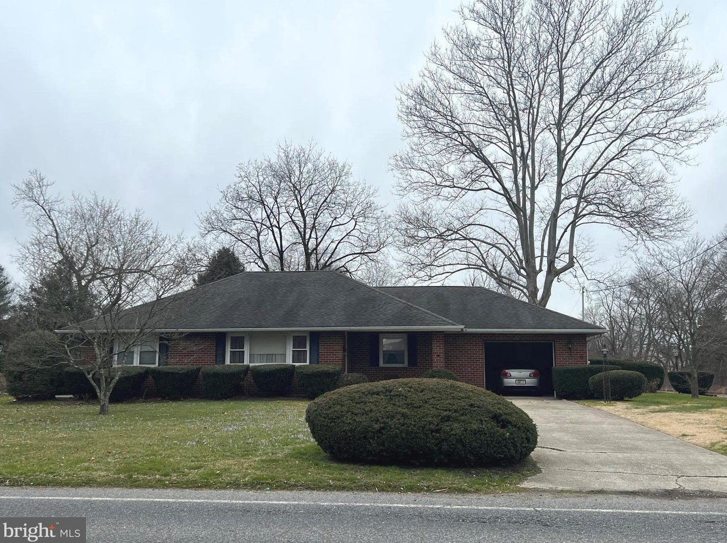 37 Harmony Rd, Mickleton, NJ 08056-1105